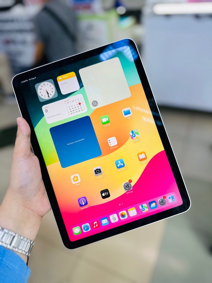 Ipad Air 5 64GB WIFI ONLY NO ISSUES WITH BOX (Category: iPad) located in Pasig City. Submitted by najihahtelecomshop2018 (Listing ID 1319102196, Image 3). Description: Onhand | Pre-owned Ipad air 5 64GB WIFI ONLY NO HIDDEN ISSUES NO HISTORY OF REPAIR 99%Smooth TEST TO SAWA RESET ALL YOU WANT NOT REFURBISHED AUTHENTIC PHONE ALL WORKING Mode of Payment : ⬇️ ▪️Cash ▪️Bank Transfer ▪️Gcash 📍Installment available here thru: 📍 ▪️Credit Card + interes