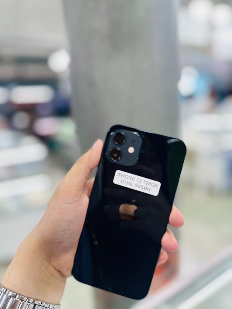 Iphone 12 128GB DUALSIM 96bh no issues (Category: iPhone 12 Series) located in Pasig City. Submitted by najihahtelecomshop2018 (Listing ID 1319122394, Image 3). Description: OPEN FOR SWAP/SELLING: (INSTALLMENT THRU CREDITCARD/GGIVES/SPAYLATER) 🔸WE BUY AND SELL ANY KINDS OF GADGETS ( Pass sa Old Model ) 🔸 ‼️TAKENOTE: PASS SA MGA SCAMMERS | THIRD PARTY )‼️ Quick Specs: ⤵️ (ONHAND) iPhone 15 Pro 128 ( other GB are also available) 99% Battery Healt