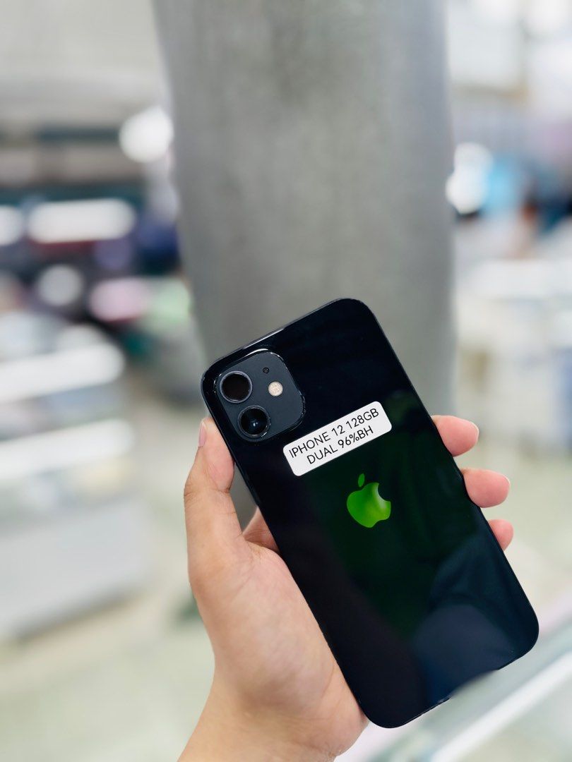 Iphone 12 128GB DUALSIM 96bh no issues (Category: iPhone 12 Series) located in Pasig City. Submitted by najihahtelecomshop2018 (Listing ID 1319122394, Image 2). Description: OPEN FOR SWAP/SELLING: (INSTALLMENT THRU CREDITCARD/GGIVES/SPAYLATER) 🔸WE BUY AND SELL ANY KINDS OF GADGETS ( Pass sa Old Model ) 🔸 ‼️TAKENOTE: PASS SA MGA SCAMMERS | THIRD PARTY )‼️ Quick Specs: ⤵️ (ONHAND) iPhone 15 Pro 128 ( other GB are also available) 99% Battery Healt