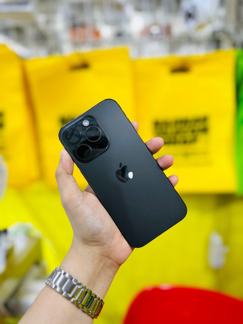 Iphone 15 Pro 128GB 99bh globelocked no issues (Category: iPhone 15 Series) located in Pasig City. Submitted by najihahtelecomshop2018 (Listing ID 1319121921, Image 1). Description: OPEN FOR SWAP/SELLING: (INSTALLMENT THRU CREDITCARD/GGIVES/SPAYLATER) 🔸WE BUY AND SELL ANY KINDS OF GADGETS ( Pass sa Old Model ) 🔸 ‼️TAKENOTE: PASS SA MGA SCAMMERS | THIRD PARTY )‼️ Quick Specs: ⤵️ (ONHAND) iPhone 15 Pro 128 ( other GB are also available) 99% Batte