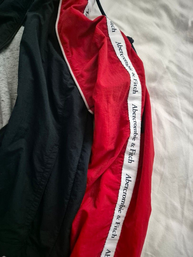 Jacket (Category: Coats, Jackets and Outerwear) located in Singapore. Submitted by a_lin_dora (Listing ID 1319044716, Image 3). Description: wore twice.