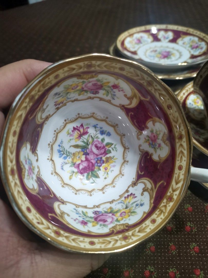 Lady Hamilton trio with defects (Category: Coffee & Tea Tableware) located in Pasig City. Submitted by singledadreseller (Listing ID 1319091877, Image 3). Description: Lady Hamilton by royal albert Cup has crazings and gold loss (only seen by magnifying glass) Saucer and teaplate has minimal gold loss to none.