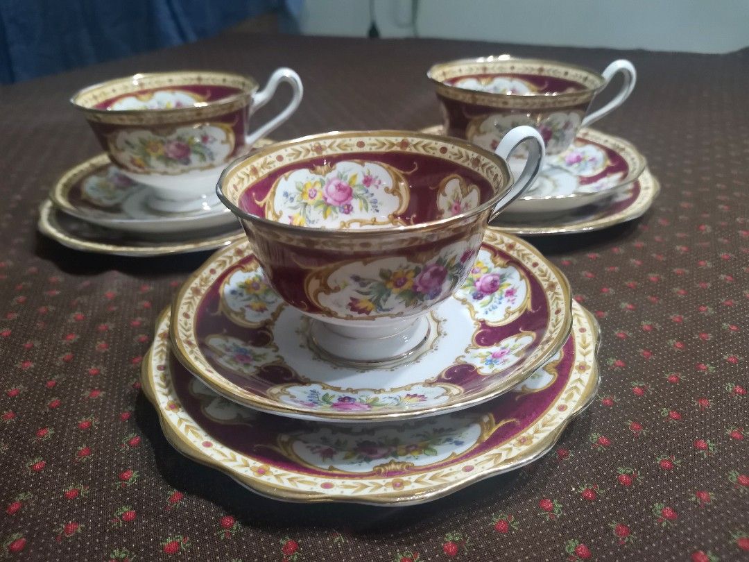 Lady Hamilton trio with defects (Category: Coffee & Tea Tableware) located in Pasig City. Submitted by singledadreseller (Listing ID 1319091877, Image 1). Description: Lady Hamilton by royal albert Cup has crazings and gold loss (only seen by magnifying glass) Saucer and teaplate has minimal gold loss to none.