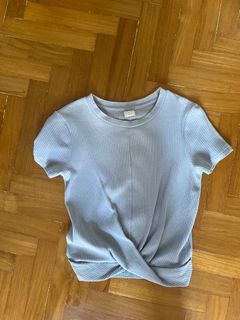 (Category: ) located in . Submitted by lois.clothes (Listing ID 1319017957, Image 1). Description: .