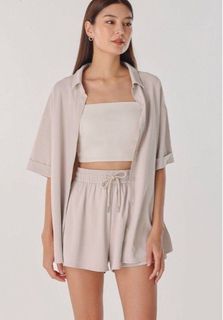 (Category: ) located in . Submitted by impulseshopaholic (Listing ID 1319048397, Image 1). Description: .