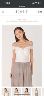 (Category: ) located in . Submitted by clearmincloset (Listing ID 1319120637, Image 1). Description: .