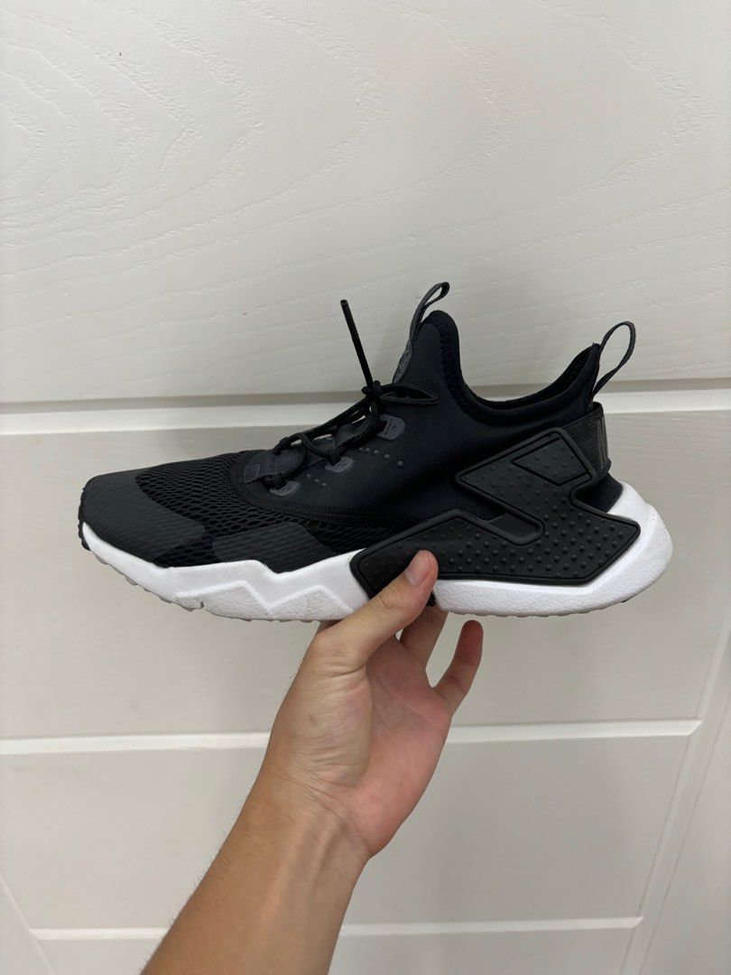 nike huarache ultra size 6