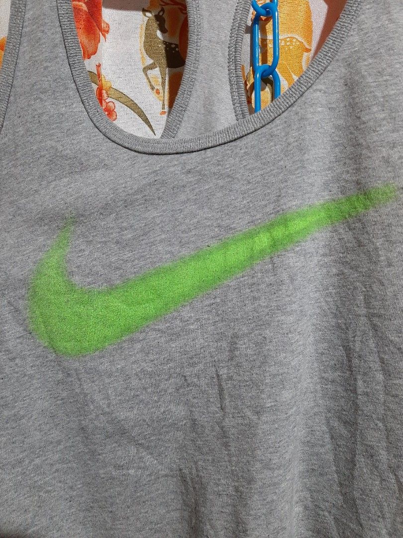 Nike stringer tank clearance