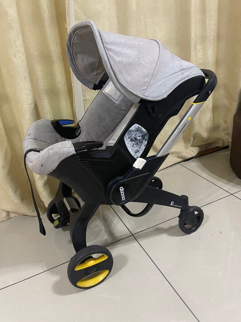 ORIGINAL DOONA STROLLER TO LETGO Babies Kids Going Out Strollers on Carousell