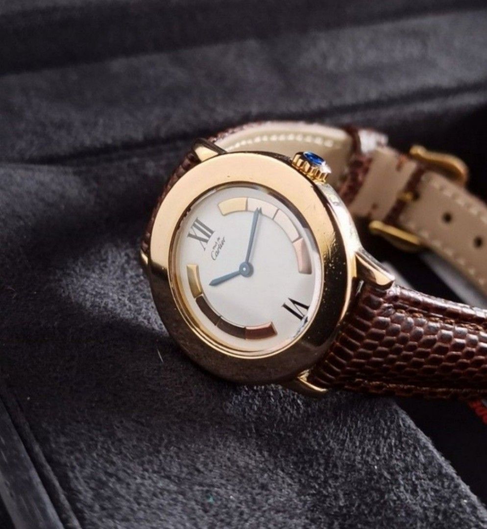 Original Must De Cartier Vendome (Category: Luxury Watches) located in San Juan City. Submitted by exclusivelyours (Listing ID 1318989353, Image 3). Description: Description of the watch posted in the last photo. PM if interested! 😊.