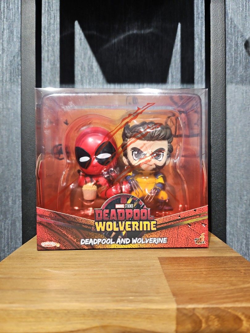 Ready Stocks] Hot Toys Deadpool Wolverine Sitting on Couch