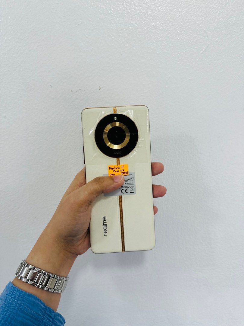 Realme 11 Pro 5G 8/256GB UNIT ONLY NO ISSUES OPENLINE (Category: Realme) located in Pasig City. Submitted by najihahtelecomshop2018 (Listing ID 1319122809, Image 2). Description: OPEN FOR SWAP/SELLING: (INSTALLMENT THRU CREDITCARD/GGIVES/SPAYLATER) 🔸WE BUY AND SELL ANY KINDS OF GADGETS ( Pass sa Old Model ) 🔸 ‼️TAKENOTE: PASS SA MGA SCAMMERS | THIRD PARTY )‼️ Quick Specs: ⤵️ (ONHAND) Realme 11 Pro 5G 8/256GB OPENLINE NO HIDDEN ISSUES NO HISTORY