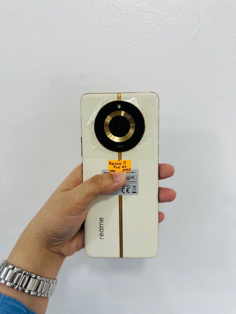 Realme 11 Pro 5G 8/256GB UNIT ONLY NO ISSUES OPENLINE (Category: Realme) located in Pasig City. Submitted by najihahtelecomshop2018 (Listing ID 1319122809, Image 1). Description: OPEN FOR SWAP/SELLING: (INSTALLMENT THRU CREDITCARD/GGIVES/SPAYLATER) 🔸WE BUY AND SELL ANY KINDS OF GADGETS ( Pass sa Old Model ) 🔸 ‼️TAKENOTE: PASS SA MGA SCAMMERS | THIRD PARTY )‼️ Quick Specs: ⤵️ (ONHAND) Realme 11 Pro 5G 8/256GB OPENLINE NO HIDDEN ISSUES NO HISTORY