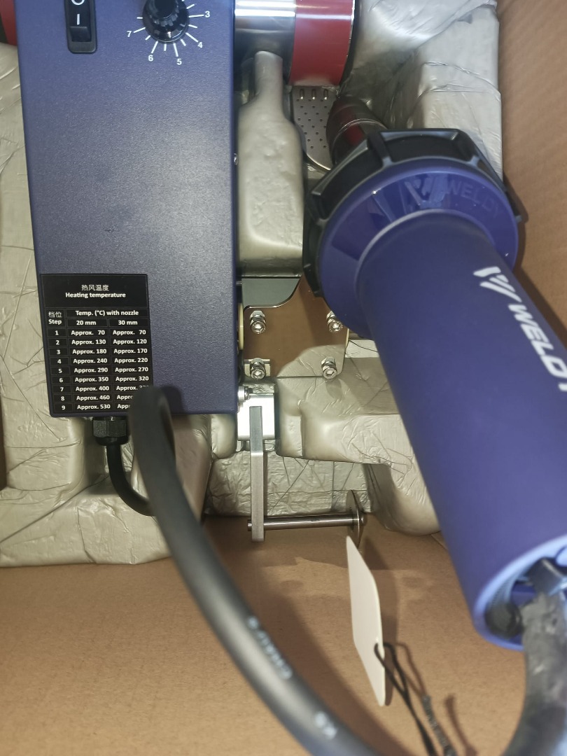 Seaming Machine Weldy, Everything Else, Looking For on Carousell