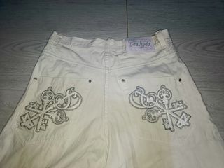 (Category: ) located in . Submitted by unclethrift (Listing ID 1318982998, Image 1). Description: .