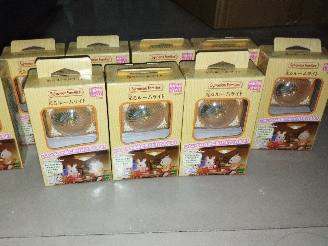 Sylvanian Families Luminous Light for Dollhouse (Category: Lighting) located in Manila. Submitted by chaypam71 (Listing ID 1318659462, Image 2). Description: Brand New Epoch Authentic Fr Japan On hand ready to ship Available 8 pcs.