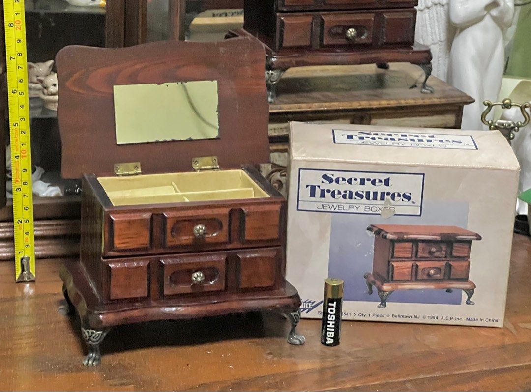 Vintage Solid wood jewelry box (Category: Storage Boxes & Baskets) located in Manila. Submitted by yourtoothfairy (Listing ID 1319123843, Image 1). Description: Vintage hancrafted solid wood jewelry box. Comes with it’s original box. never used but the mirtor and the velvet inside the jewelry box has some stain/discoloration due to humidity as it was kept in storage for a long time. Please check photos for more details thanks!.