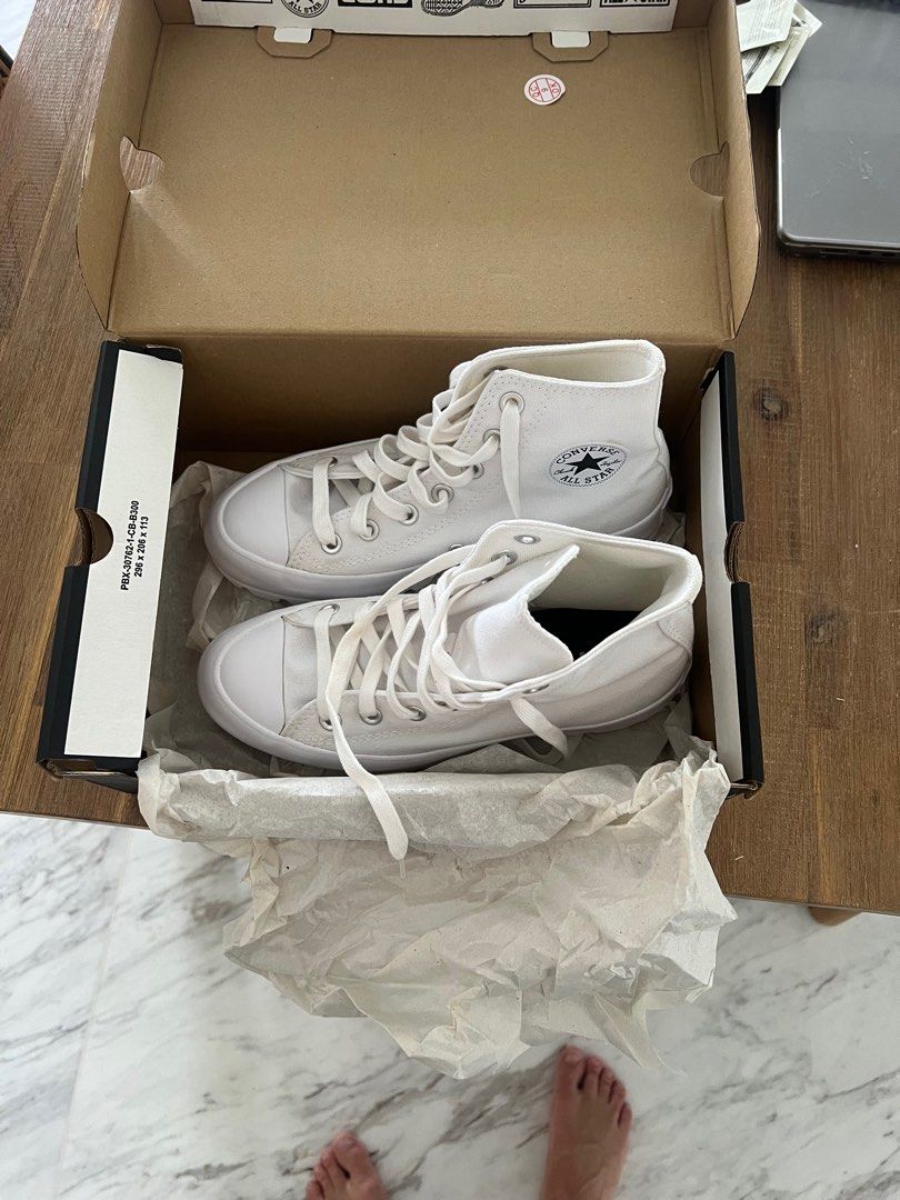 White Converse Chuck Taylor Lugged