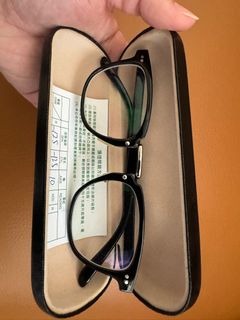 已配度數復古眼鏡（黑色膠框）64225601244289110