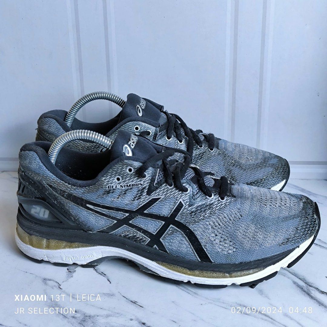 Asics Gel Nimbus 20 size 42