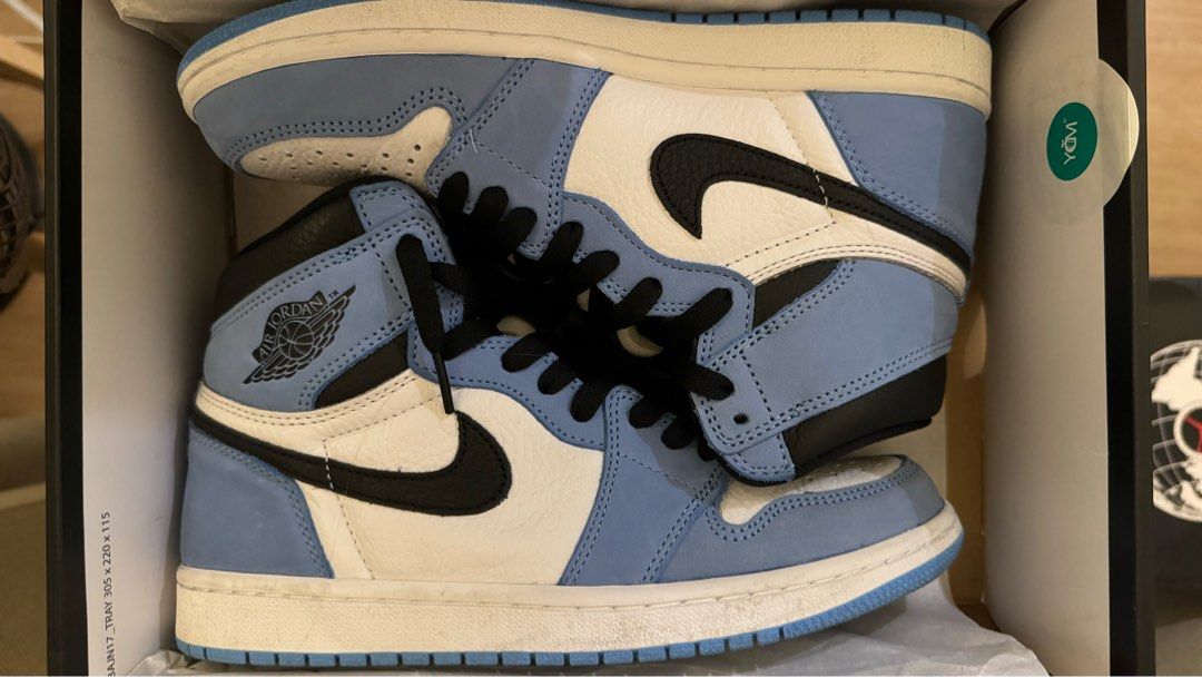 AUTHENTIC Air Jordan 1 High University Blue (Category: Sneakers) located in Manila. Submitted by blbtng (Listing ID 1323203779, Image 1). Description: 100% Authentic, with Receipt, Extra Laces, and Box Lightly Used, 9/10 Condition US 7.5 Mens, 9 Womens.