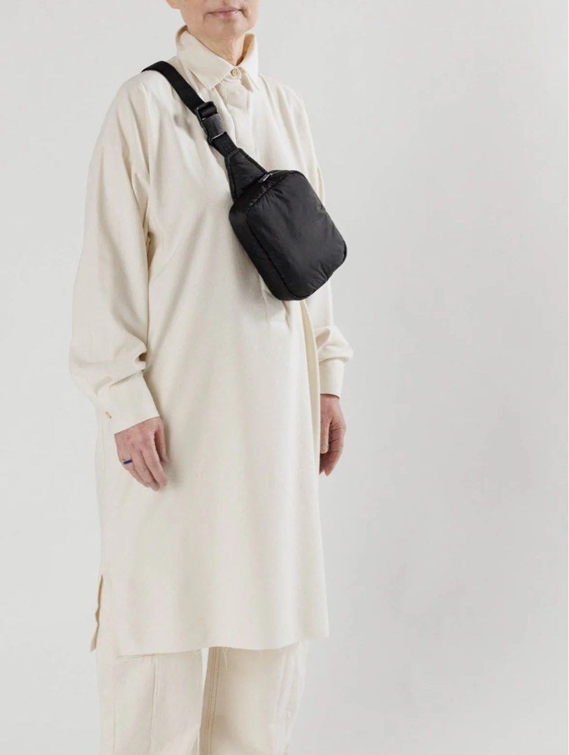 Baggu Puffy Fanny Pack - Black (Category: Cross-body Bags) located in Davao. Submitted by my_picks (Listing ID 1323240038, Image 2). Description: Baggu Puffy Fanny Pack in Black. Priced at ₱3,128-3,989 on the orange app. A ripstop nylon fanny pack that’s soft and puffy as a cloud. Slightly smaller than our regular Fanny Pack, perfect for your essentials. Exterior patch pocket, Interior zip pocket Measures 5.5” × 7” × 2” 45.5” adjustable strap Rec