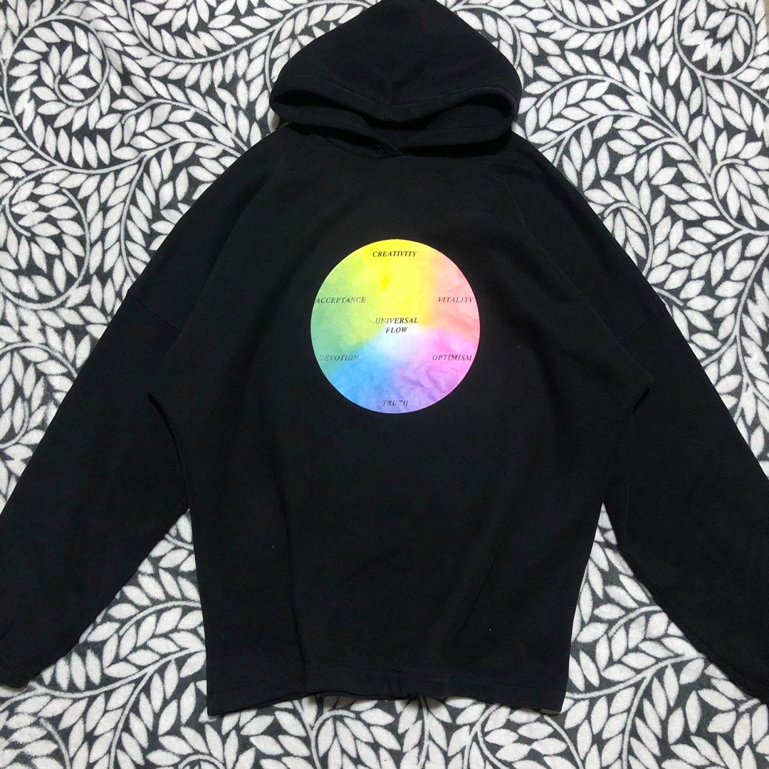 Balenciaga Universal Flow Oversized Hoodie Men s Fashion Coats Jackets and Outerwear on Carousell