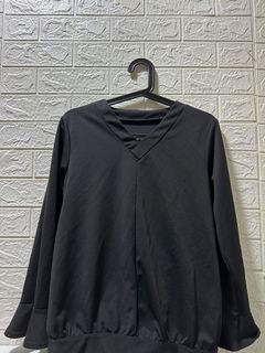 (Category: ) located in . Submitted by srhthrifted (Listing ID 1323242743, Image 1). Description: .