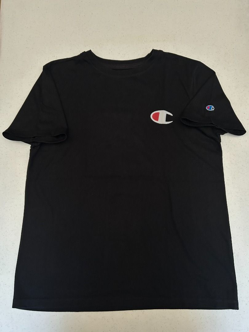 Black Champion Tee (Category: Tshirts & Polo Shirts ) located in Paranaque City. Submitted by togee8 (Listing ID 1323243676, Image 1). Description: PRE-LOVED Black Champion Tee - Size L Brand: Champion Fit: Regular Condition: 7/10 NO RETURNS/EXCHANGES NO MEETUPS Payment through GCash/Maya/BPI/Unionbank/Seabank Shipping through Grab Express/Lalamove/J&T PM or make an offer if interested. #Clothes #Thrift #UkayUkay #Used #Preloved #Secondhand #New 