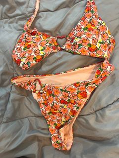 (Category: ) located in . Submitted by burritobee (Listing ID 1323134217, Image 1). Description: .