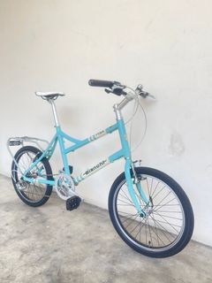 (Category: ) located in . Submitted by bike-bike (Listing ID 1323180971, Image 1). Description: .