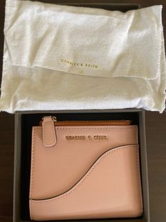 （分類：）位於 。 由 misskkimm 提交（商品編號 1323147229，圖片 1）。簡介： 。