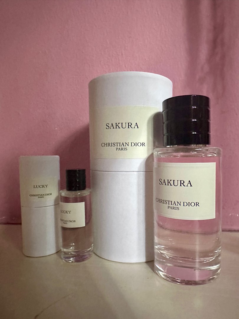 CHRISTIAN DIOR SAKURA 40ml CHRISTIAN DIOR SAKURA 香水 40ml Sakura