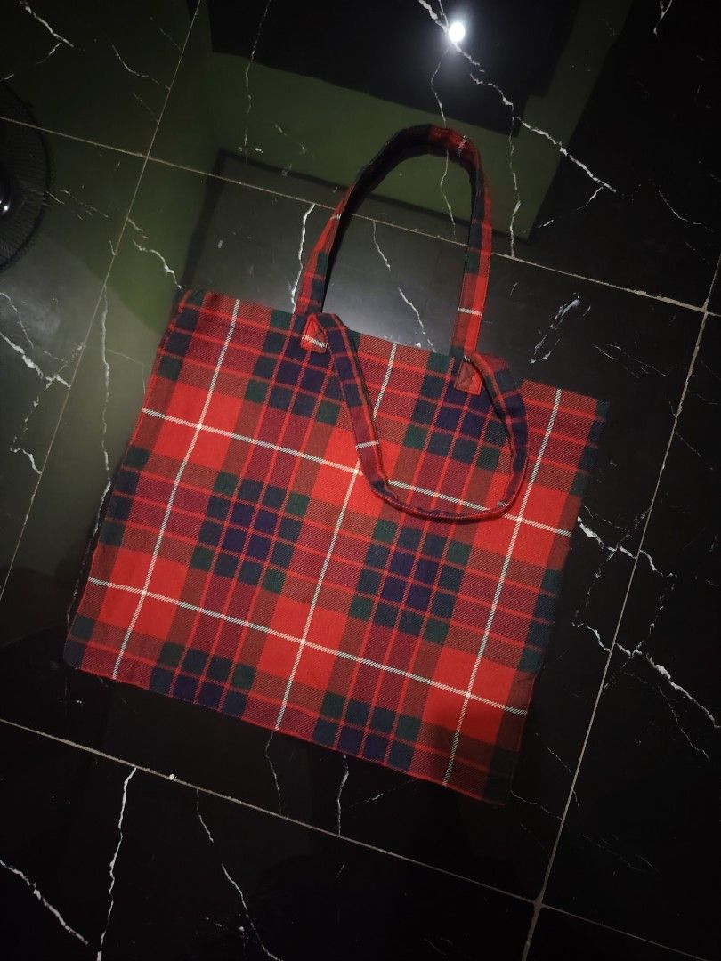 comme des garcons wool plaid tote bag Women s Fashion Bags Wallets Tote Bags on Carousell