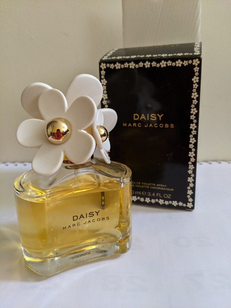 Daisy marc jacobs black box hotsell