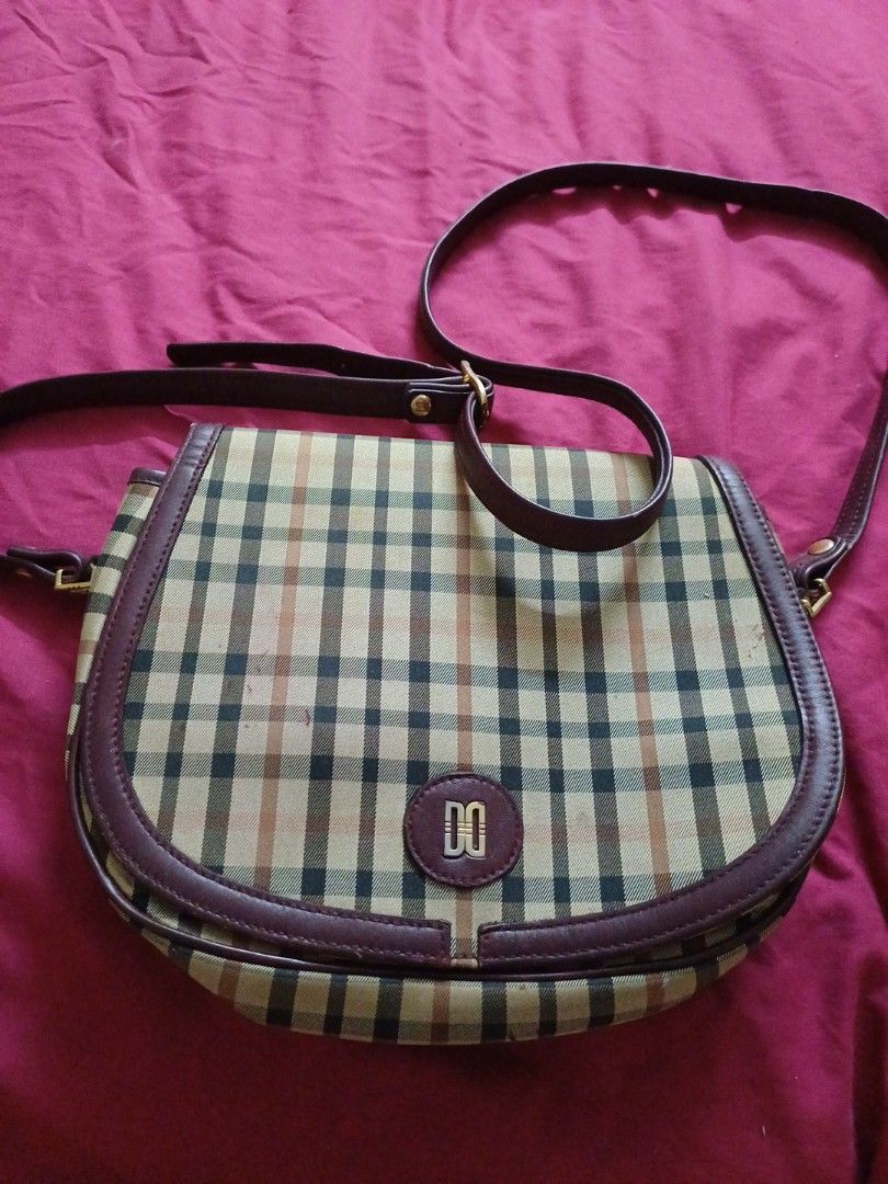 Daks sling bag online