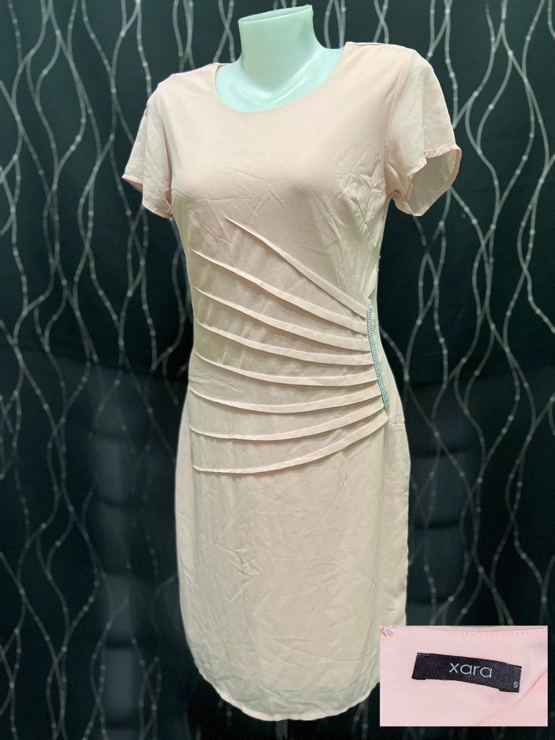 Dorothy Perkins dress (Category: Dresses) located in Malaybalay. Submitted by pre-loveditems (Listing ID 1323130789, Image 2). Description: .