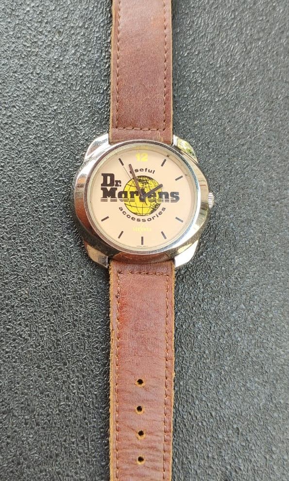 Dr. Martens x Sekonda Leather Watch Rare Made in Japan Kondisi Mesin Normal Terawat