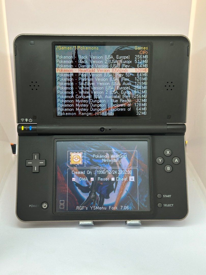 Emulator R4 Gameboy Color DS DSi 3DS R4 Flash Card With 2700+