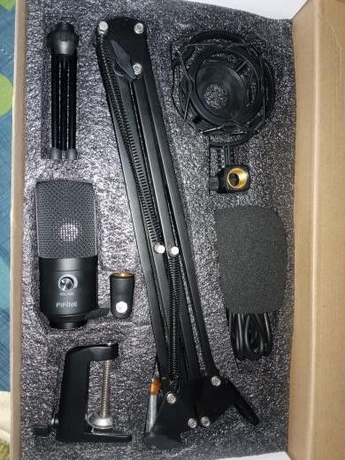 FIFINE T669 Condenser Microphone (Category: Microphones) located in Caloocan City. Submitted by n_santos26 (Listing ID 1323133933, Image 2). Description: FOR SALE BRAND NEW!!! FIFINE T669 CONDENSER MICROPHONE ₱2000 SWAK NA SWAK SA MGA NAGOONLINE CLASS AND STREAMS PWEDENG PWEDE DIN PANGLARO AT PANGOFFICE DM me for more details! LOC: GULOD, NOVALICHES.