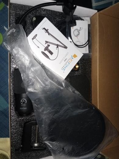 FIFINE T669 Condenser Microphone (Category: Microphones) located in Caloocan City. Submitted by n_santos26 (Listing ID 1323133933, Image 3). Description: FOR SALE BRAND NEW!!! FIFINE T669 CONDENSER MICROPHONE ₱2000 SWAK NA SWAK SA MGA NAGOONLINE CLASS AND STREAMS PWEDENG PWEDE DIN PANGLARO AT PANGOFFICE DM me for more details! LOC: GULOD, NOVALICHES.
