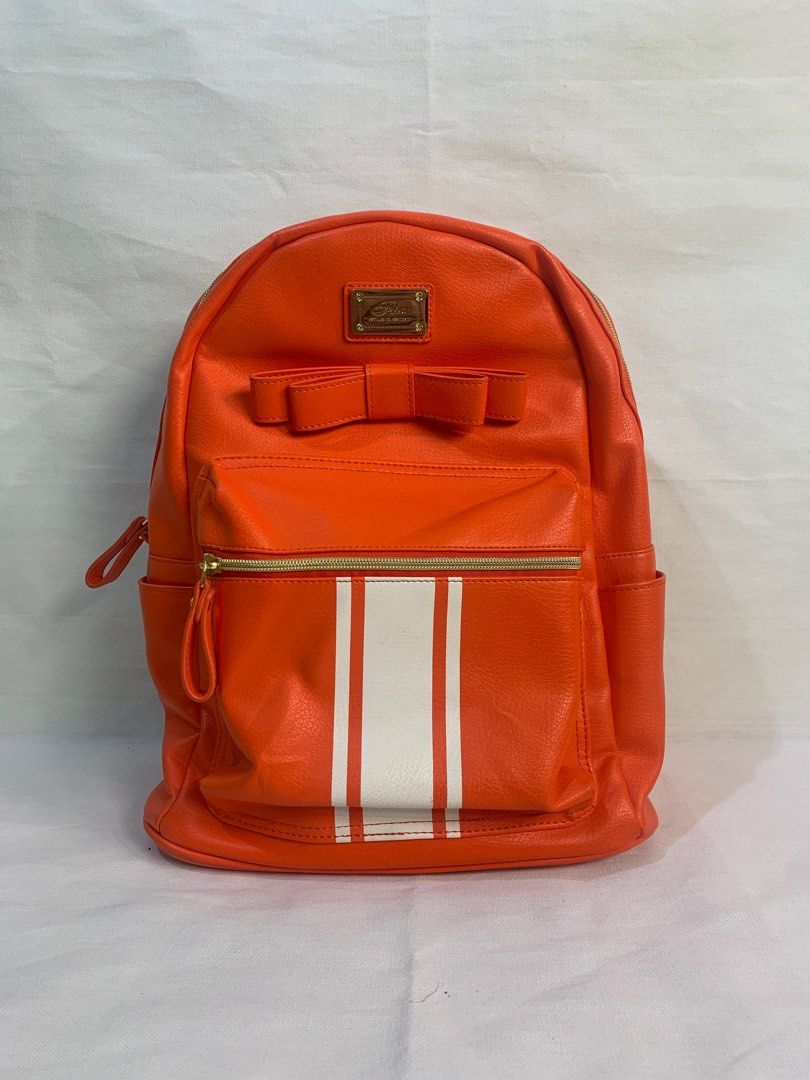 Fila Leather Backpack (Category: Backpacks) located in Zamboanga. Submitted by davidrubi (Listing ID 1323102021, Image 1). Description: .