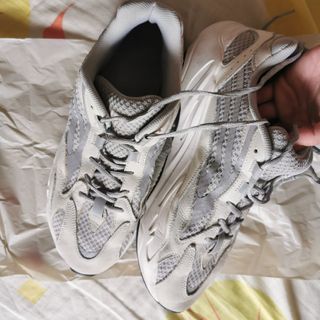Affordable yeezy 700 v2 For Sale Carousell Malaysia