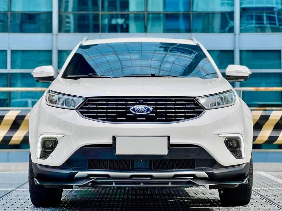 Ford Territory 1.5L Titanium Automatic Gas Auto (Category: Used Cars) located in Makati City. Submitted by allcarsbyjanraydejesus (Listing ID 1323252880, Image 1). Description: 2022 Ford Territory 1.5L Titanium Automatic Gas Php 918,000 only‼️ Financing Computation: ✅️241k ALL-IN DP 2 YRS - 41,212 3 YRS - 29,777 4 YRS - 24,692 Chattel & Insurance included! 1st owner Well-maintained 17k Mileage Plate ends in 1 Keyless entry Push button start Dayti