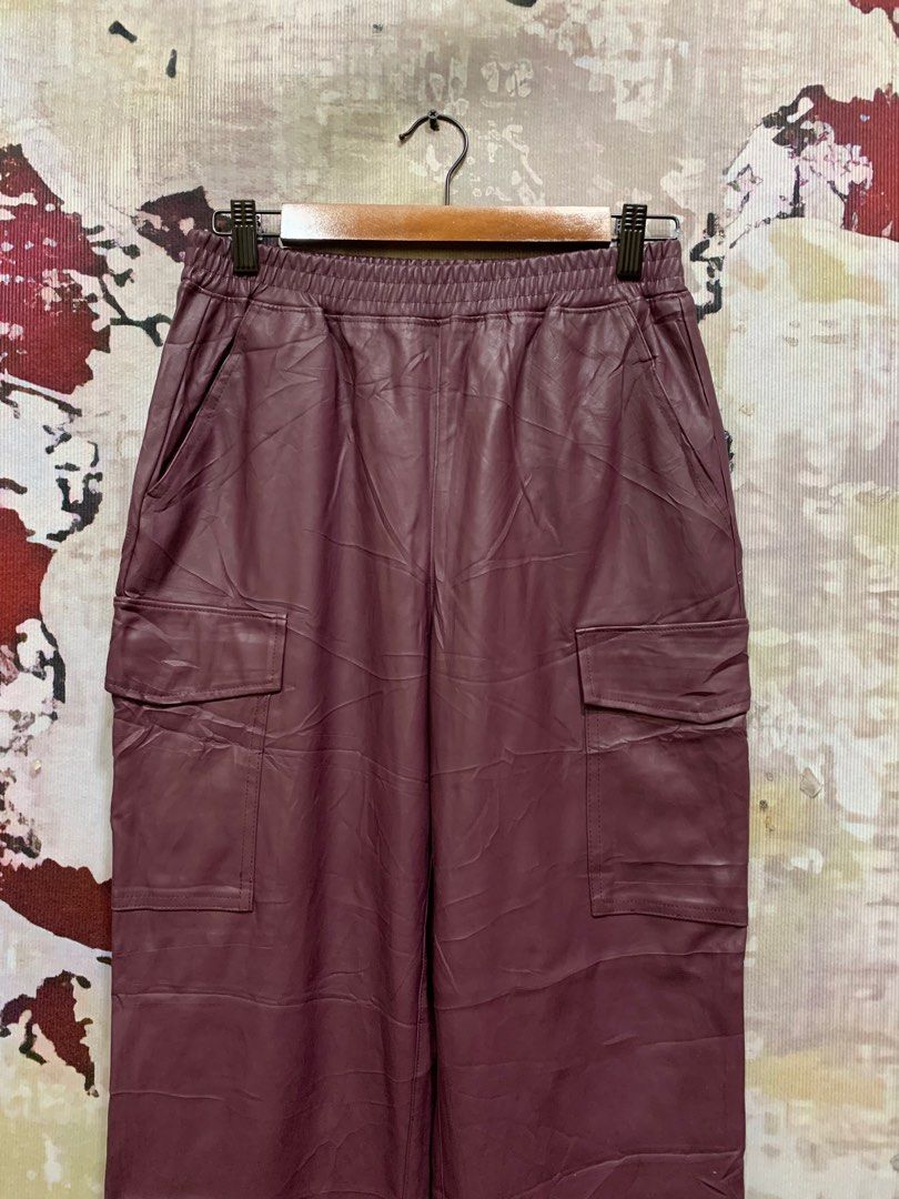 Uniqlo leather pants store