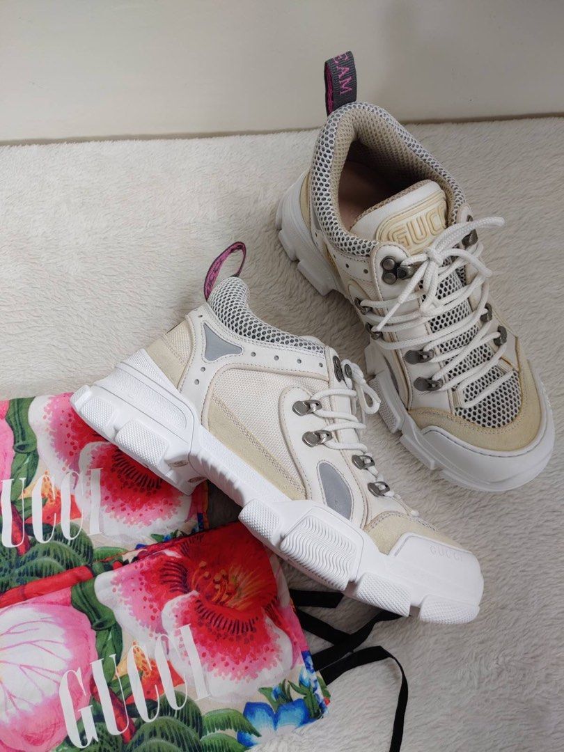 Gucci flashtrek used online