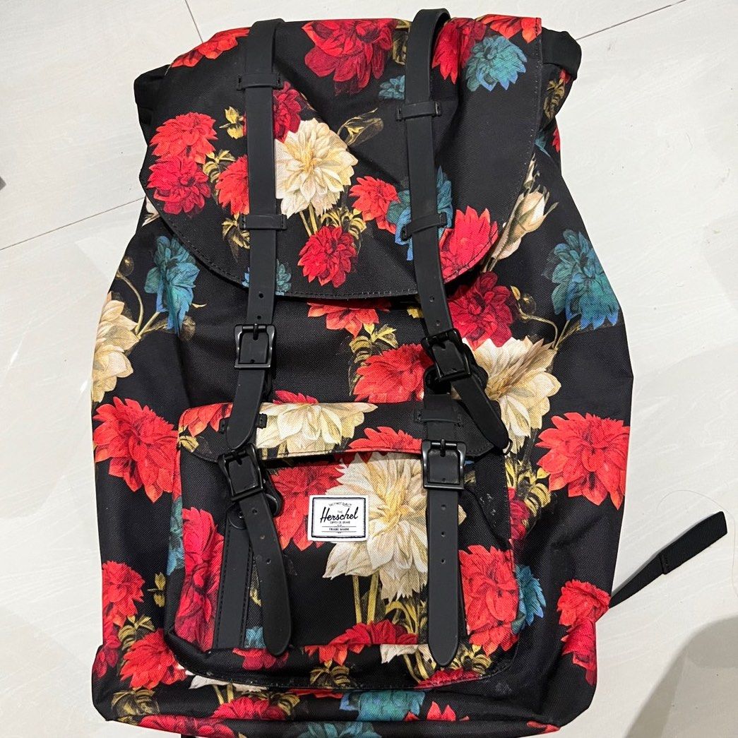 Herschel vintage floral black new arrivals