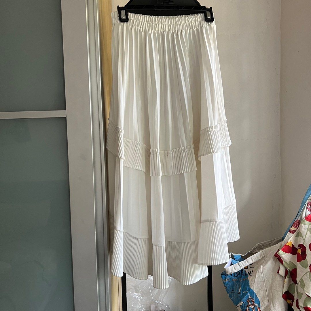 Layered skirt queen outlet