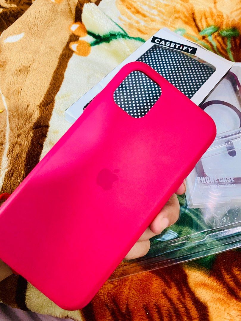 Iphone 11 (Category: Cases & Sleeves) located in Manila. Submitted by lmarie02 (Listing ID 1323101720, Image 3). Description: Silicone case from casetify like new!!!.