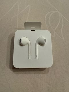(Category: ) located in . Submitted by oddseller (Listing ID 1323248405, Image 1). Description: .